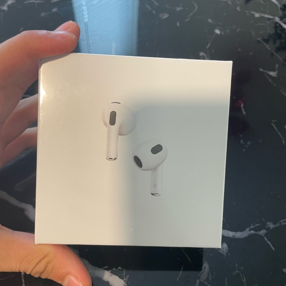 AirPod 3’s - Picture 1 of 6